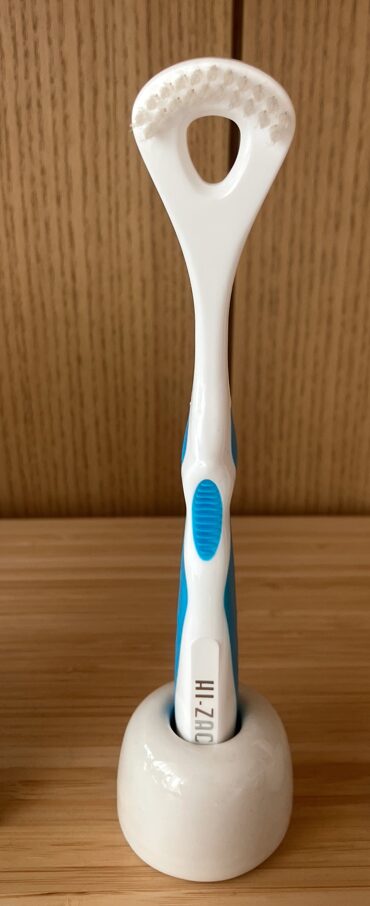 舌ブラシの写真